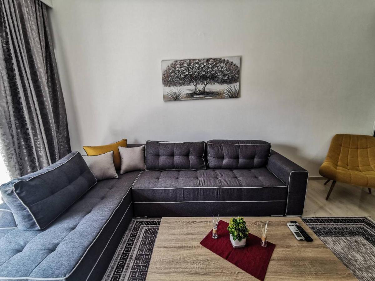 Silver Central Apartment Volos Exterior photo